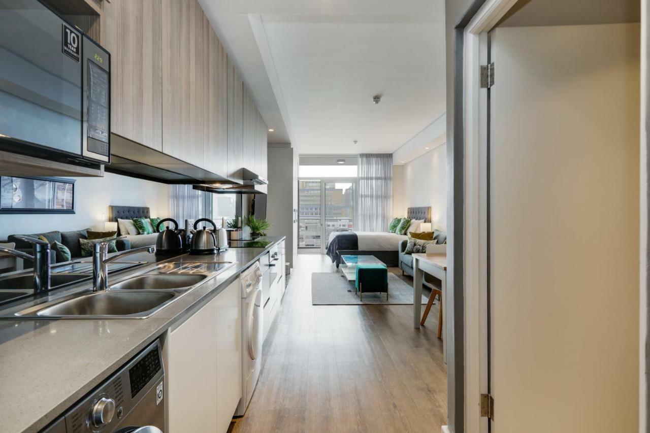 Backup-Power Eco Balcony Apartment Near Table Mountain Kapstadt Exterior foto