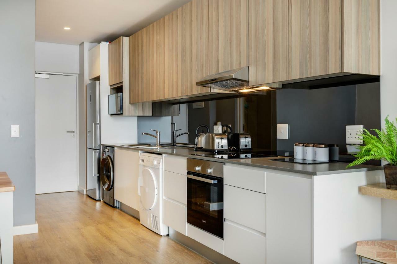 Backup-Power Eco Balcony Apartment Near Table Mountain Kapstadt Exterior foto